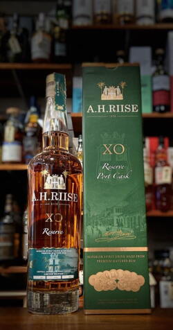 A H Riise XO Reserve Port Cask 45%