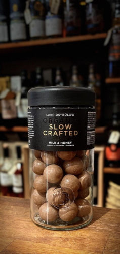 Milk & Honey 265 g. Slow Crafted