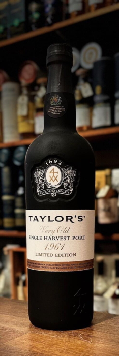 Taylors 1961 single Harvest "Very old port"