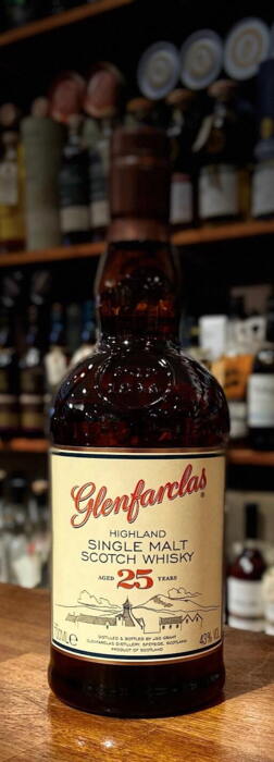 Glenfarclas 25 years old Highland Single malt whisky 43%