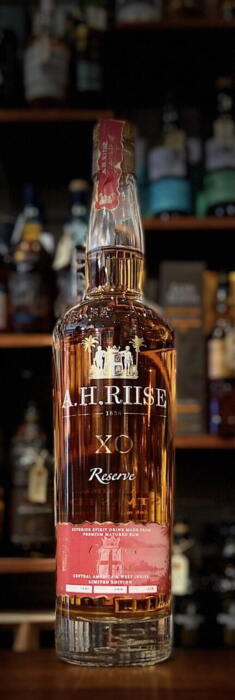 A H Riise XO Reserve Christmas Limited Edition 40%