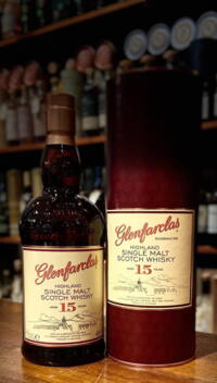 Glenfarclas 15 års Highland Single Malt Whisky 46%
