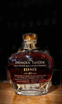 Port Ellen 1983 #667 40 års Islay Single Malt Whisky 52,4% Duncan Taylor