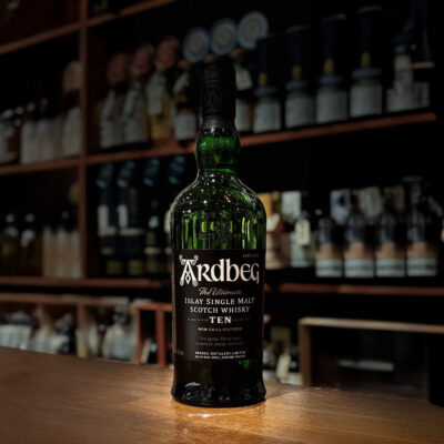 Ardbeg 10 years Islay Single Malt Whisky 46%