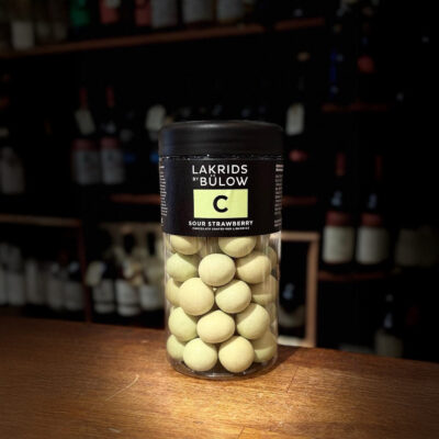 C Sour Strawberry Regular 270 g. - Chocolate Coated Red Liquoorice