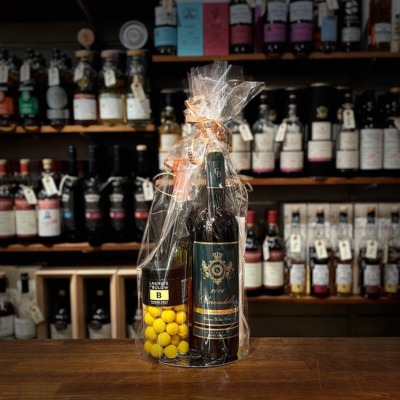 Den Perfekte Værtsgave – vin og delikatesser med omtanke