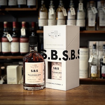 S.B.S. Philippines 2019 Single Cask Rum 4 år Double Aged Bourbon & Virgin Oak 57%